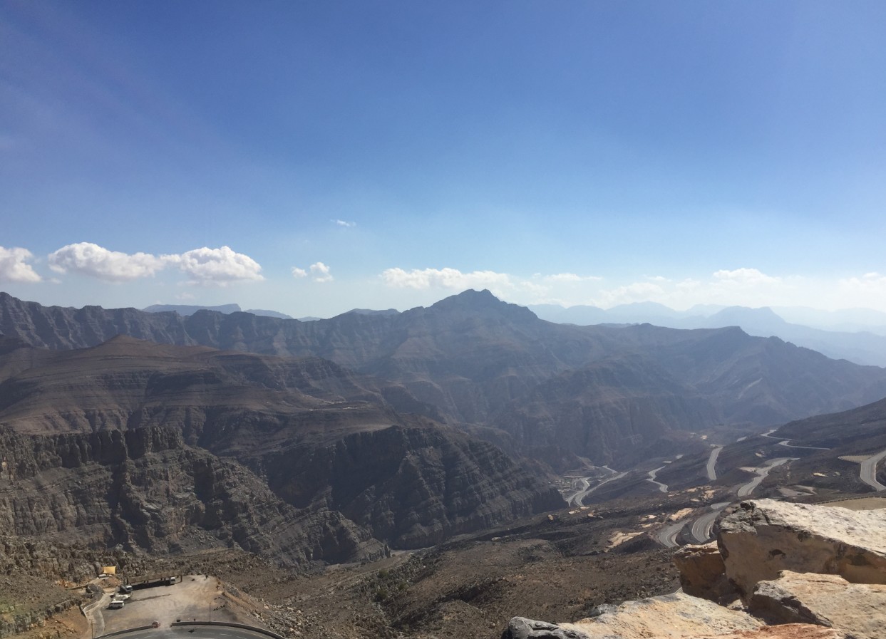 تجارب ساحرة بين السحاب في جبل أحضان جبل جيس