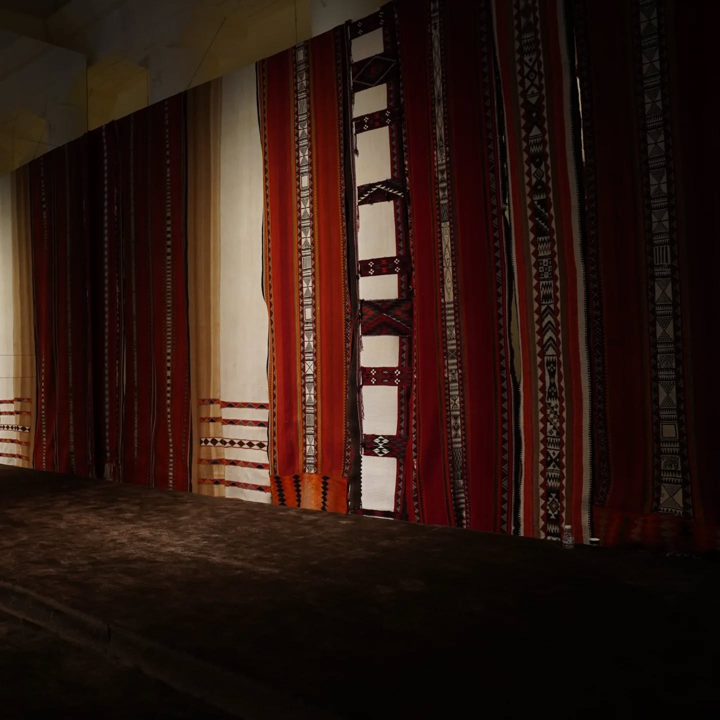السدو حرفة تراثية تحمل نسمات الزمن الجميل