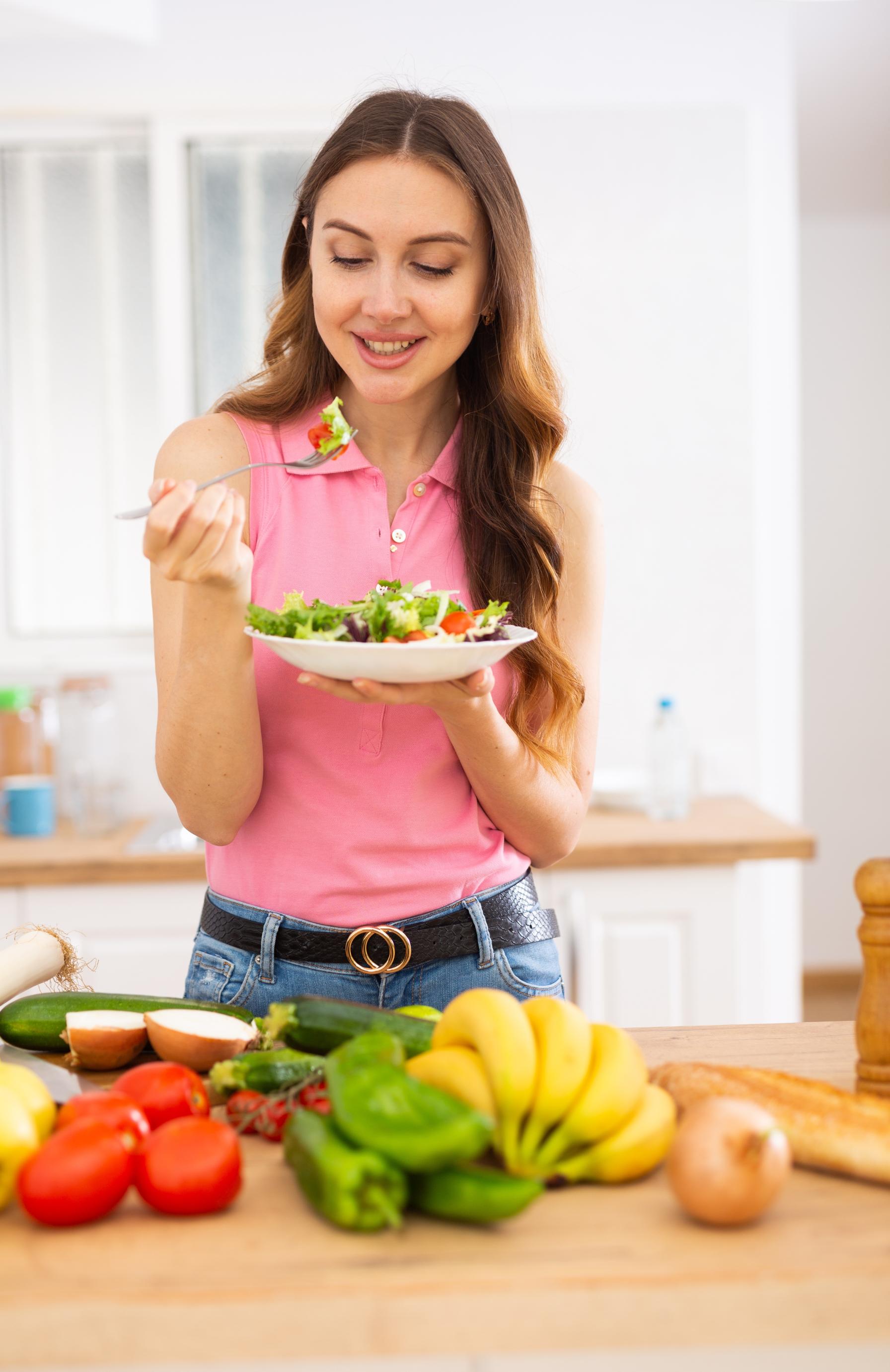 تحتوي الخضروات والفواكه الطازجة على مضادات الأكسده (2)