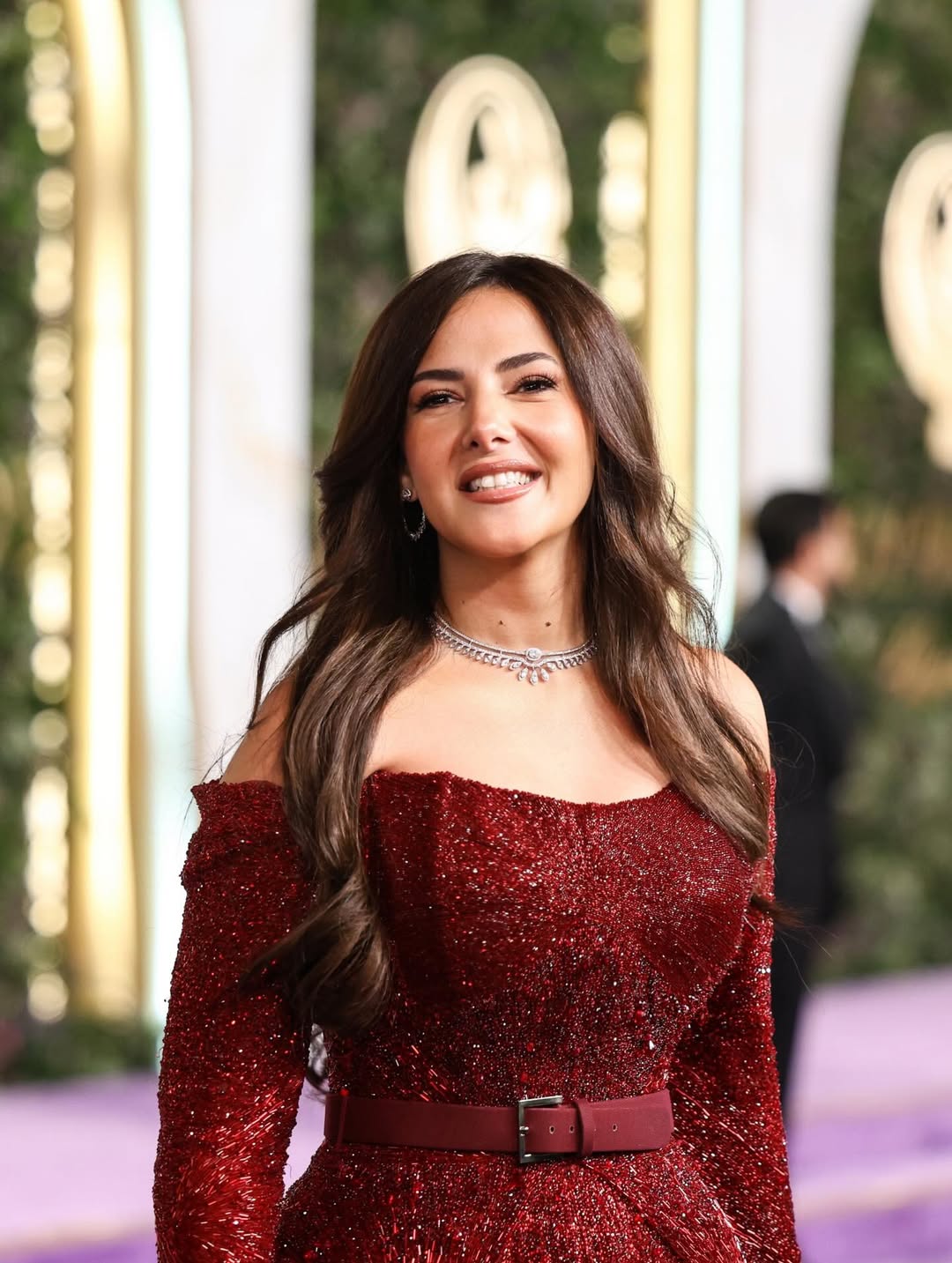 تحرص دنيا سمير غانم على البساطة والأناقة في إطلالتها