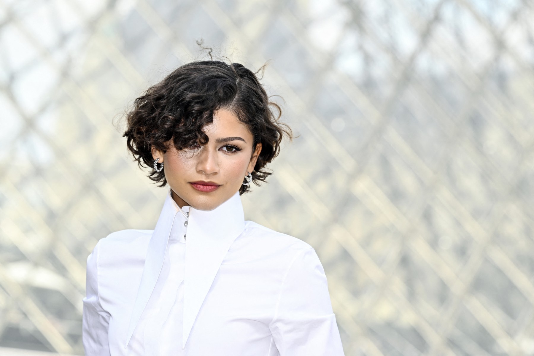 تسريحة الشعر الكاريه العصري على طريقة النجمة Zendaya