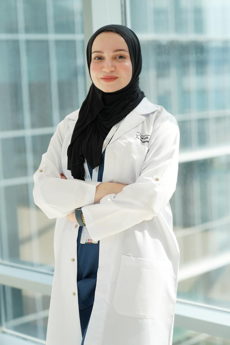 تسنيم عبيد أخصائية تغذية في مستشفى فقيه الجامعي