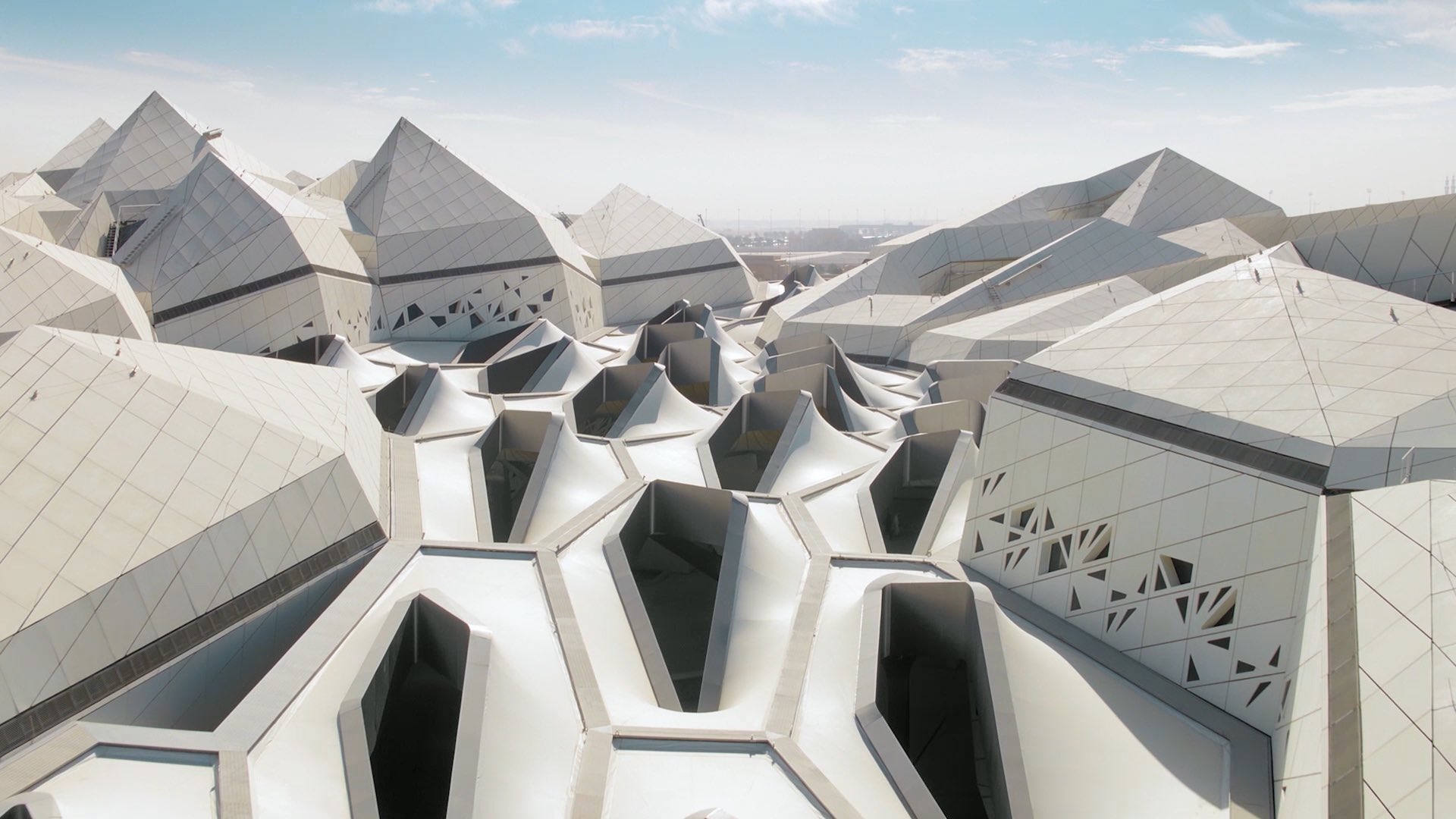 تصميم عصري ساحر لمتحف الذهب الأسود في الرياض