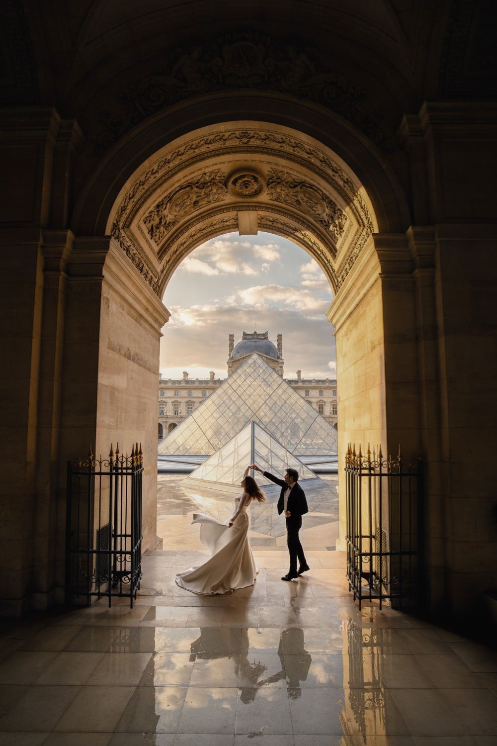 تصوير عروسين بعدسة المصورة الاء الشهري