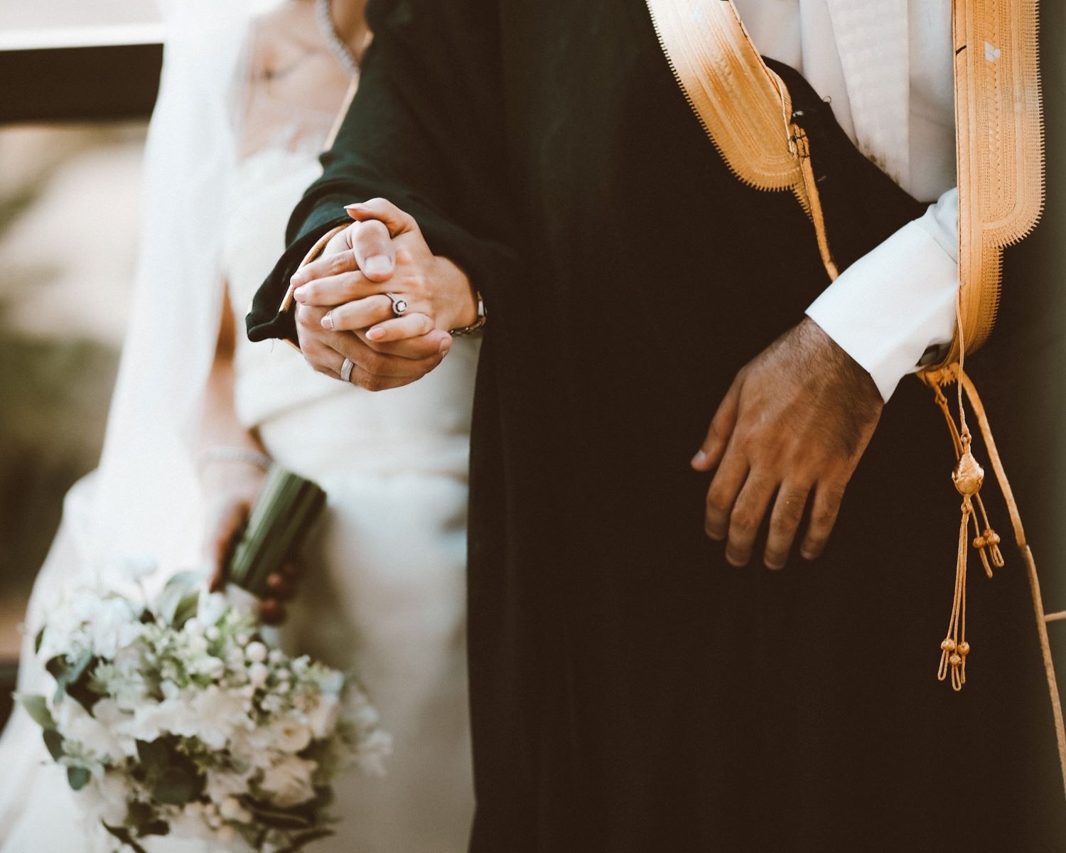 تصوير عروسين بعدسة مصورة الاعراس أماني الباسل