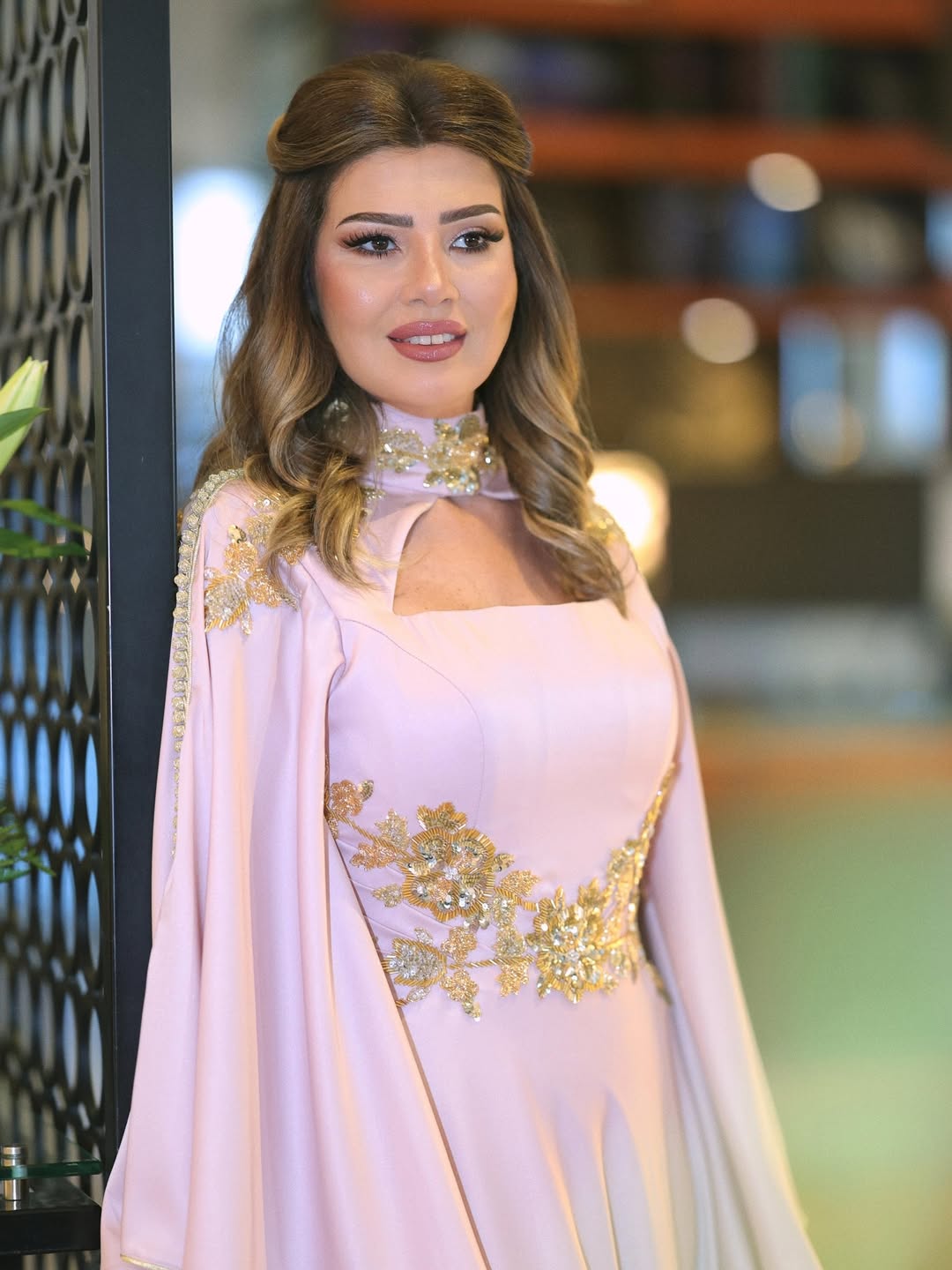 تطبق رانيا فريد شوقي وصفات الشعر منذ صغرها