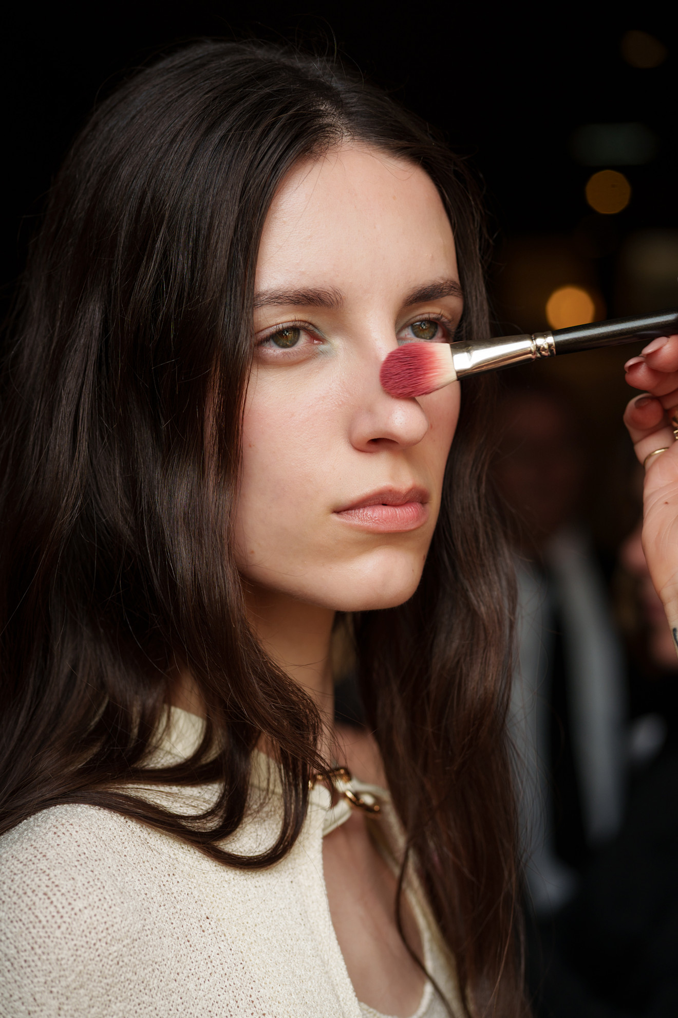 تطبيق البرايمر أساسي على بشرتك في رمضان من دار Gabriela Hearst