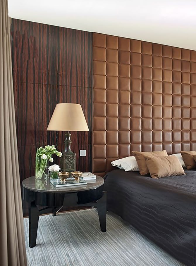 تعد الجدران الجلدية خيارًا جماليًا جذابًا يلفت الأنظار بأسلوبه الفريد