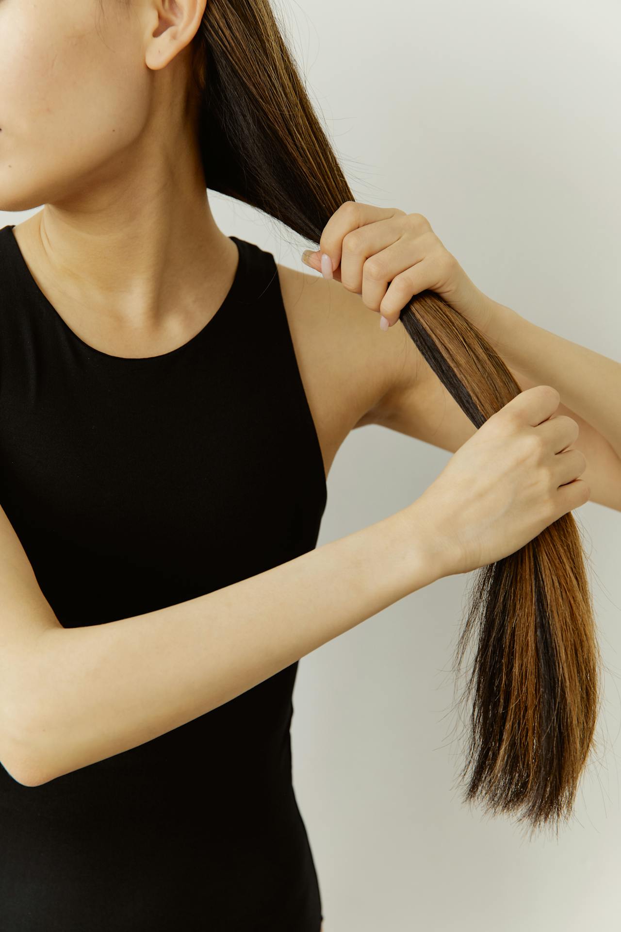 تعرفي على فوائد زيت الجينسنج المتنوعة لشعر صحي مدى الحياة