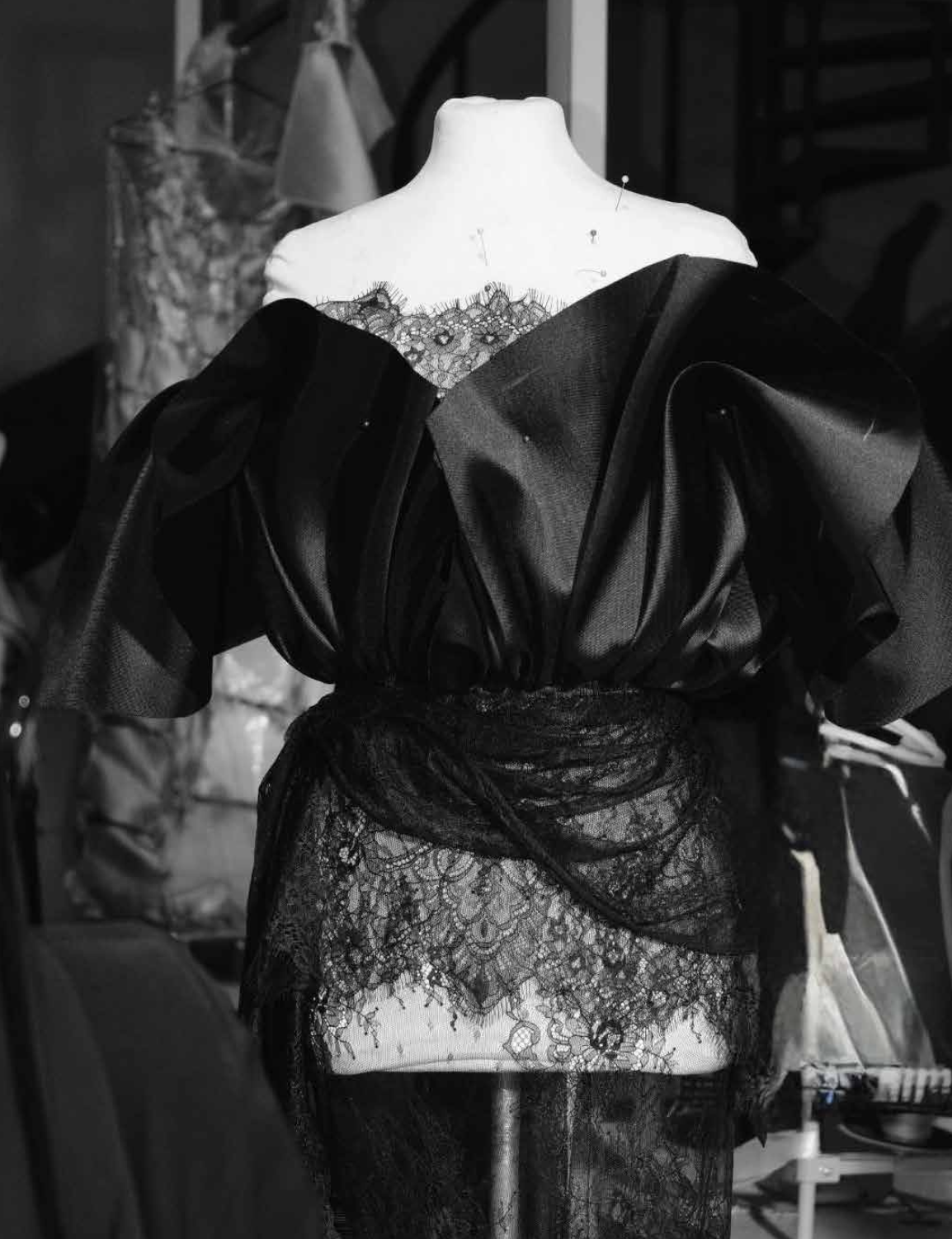 تفاصيل أعمال الهوت كوتور من Rebirth.