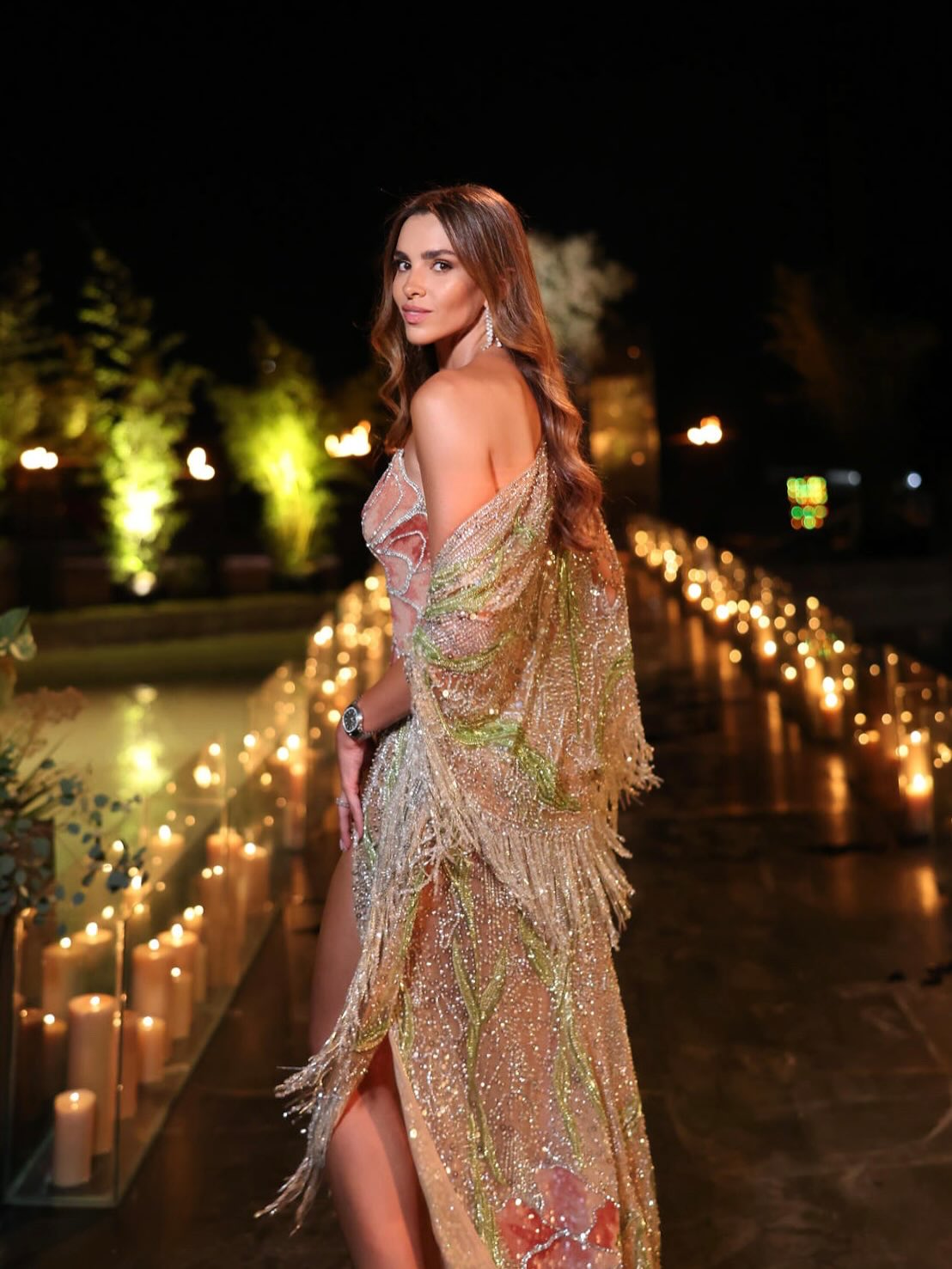 تفاصيل مجوهرات زين قطامي بأحدث اطلالة لها.. عنوان الفخامة البسيطة