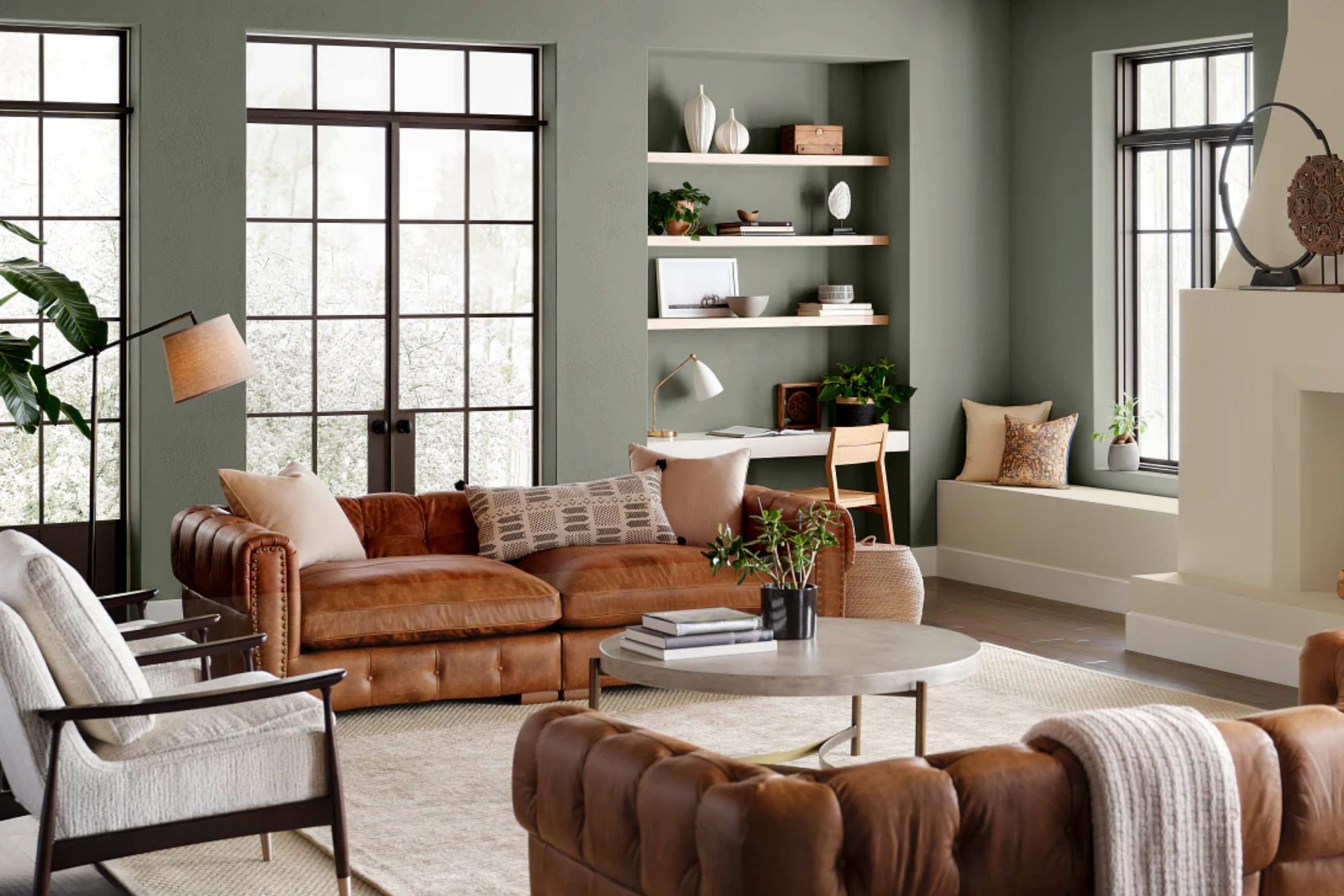 تقدم بنجامين مور مجموعة من درجاتها الحيادية الأكثر رواجًا