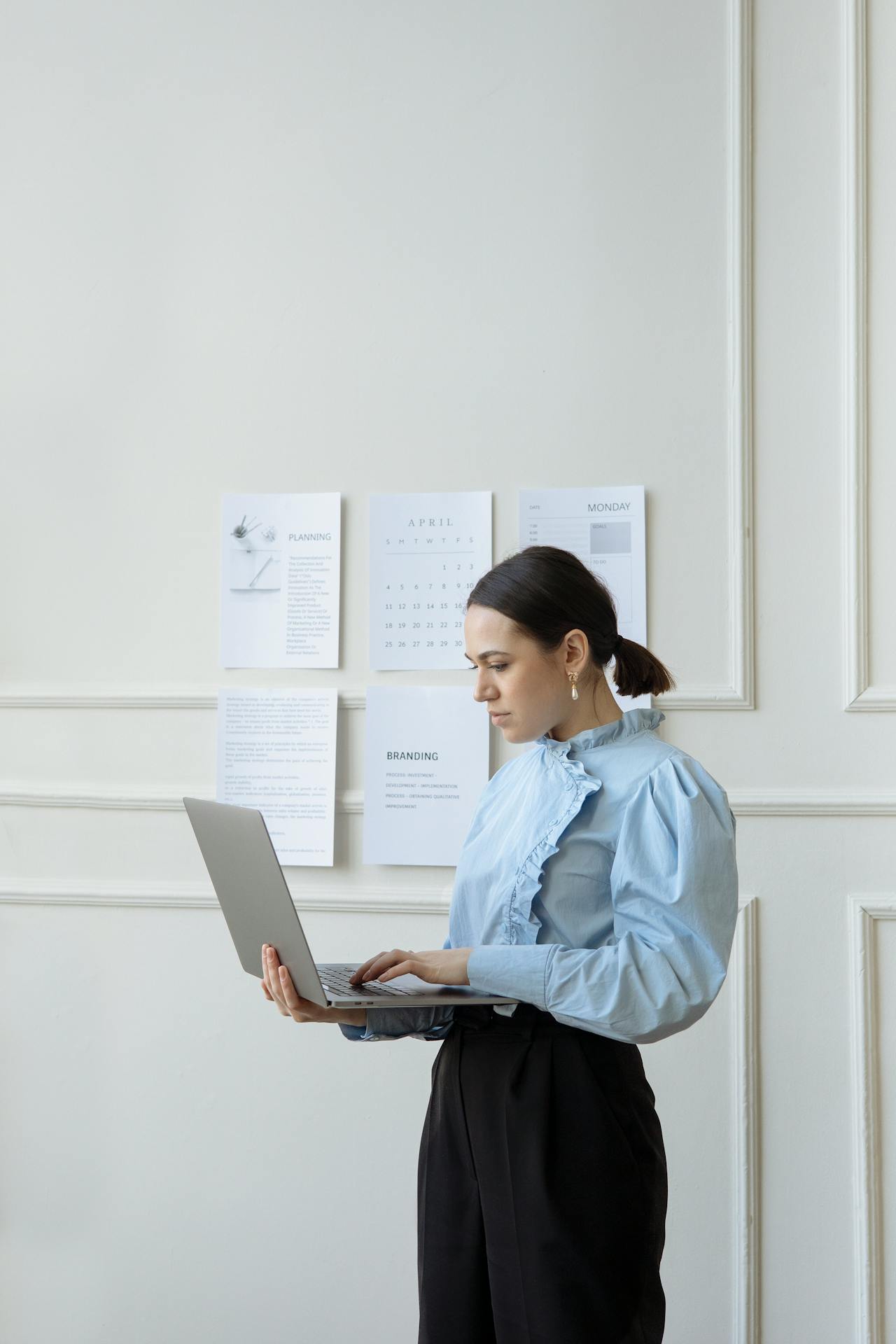 تقسيم مهامك الكبيرة إلى خطوات صغيرة قابلة للإدارة أحد استراتيجيات كسر الخوف من المهام الجديدة