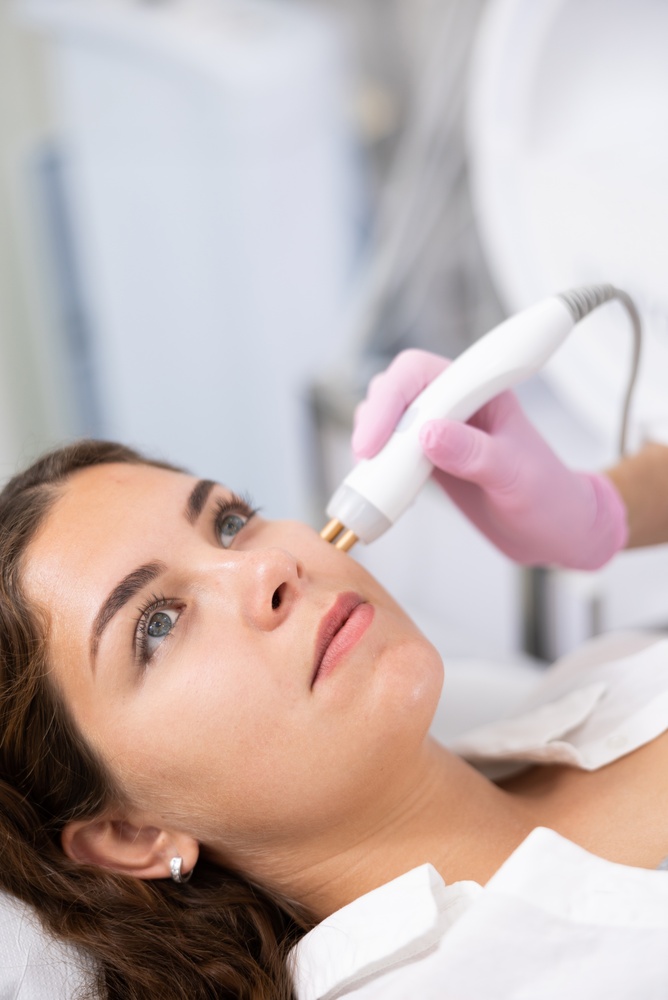 تقنية الموجات الراديوية مثالية في يناير حيث تكون البشرة أقل تعرضاً للعوامل الخارجية