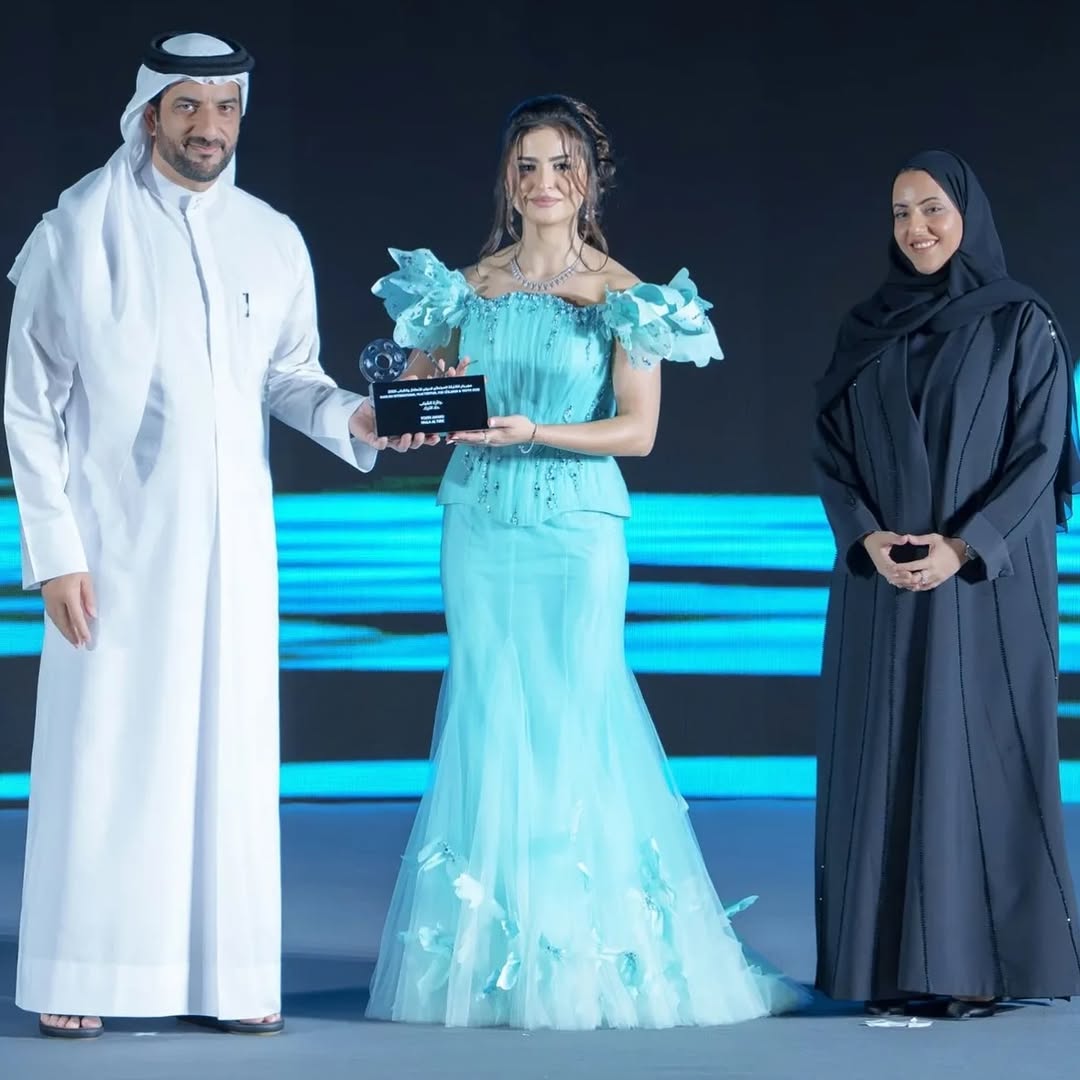 تكريم حلا الترك في مهرجان الشارقة السينمائي