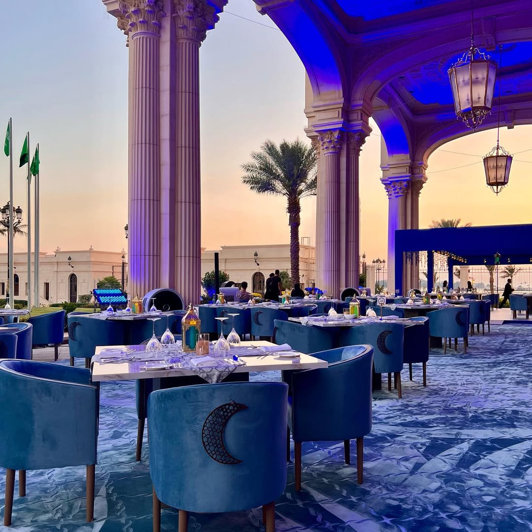 تلذذ بزيارتك لخيمة المقام من ريتز كارلتون جدة