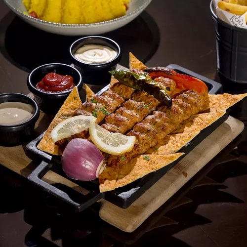 تميس هاوس في جدة