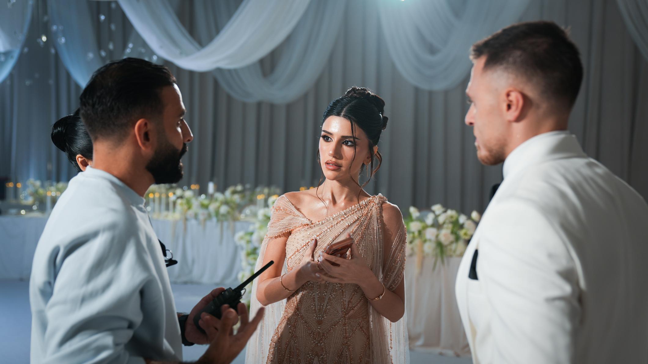 تميل سيدرا إلى التفاصيل الناعمة واللمسات الأنثوية الراقية