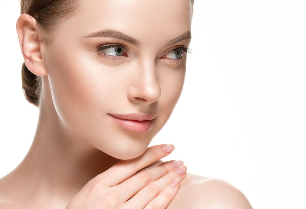 تنخفض مستويات NAD+ مع التقدّم في العمر نتيجة مجموعة عوامل بيولوجية تعمل معاً داخل الخلايا