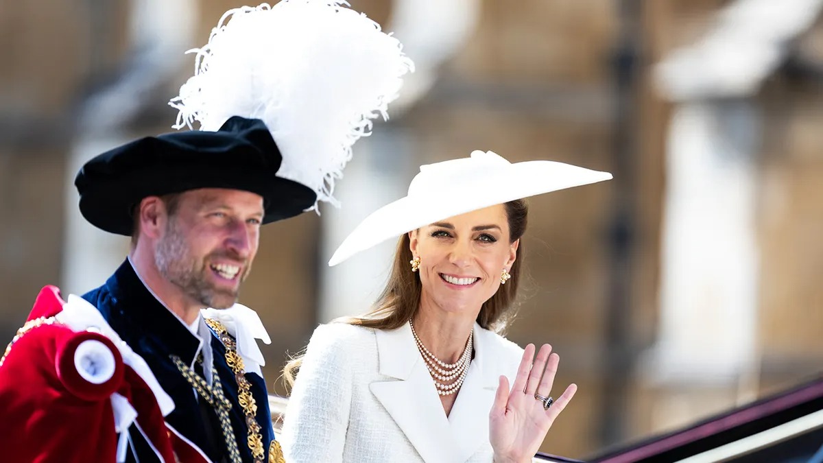 ثنائي الإنقاذ ويليام وكيت هما الملك والملكة الحقيقيان