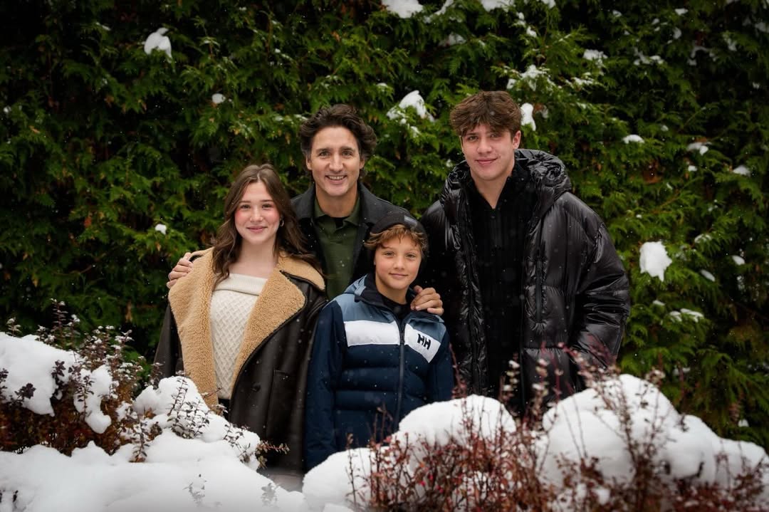 جاستن ترودو مع أولاده