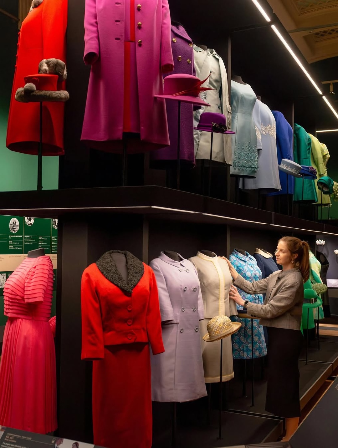 جانب من المعرض