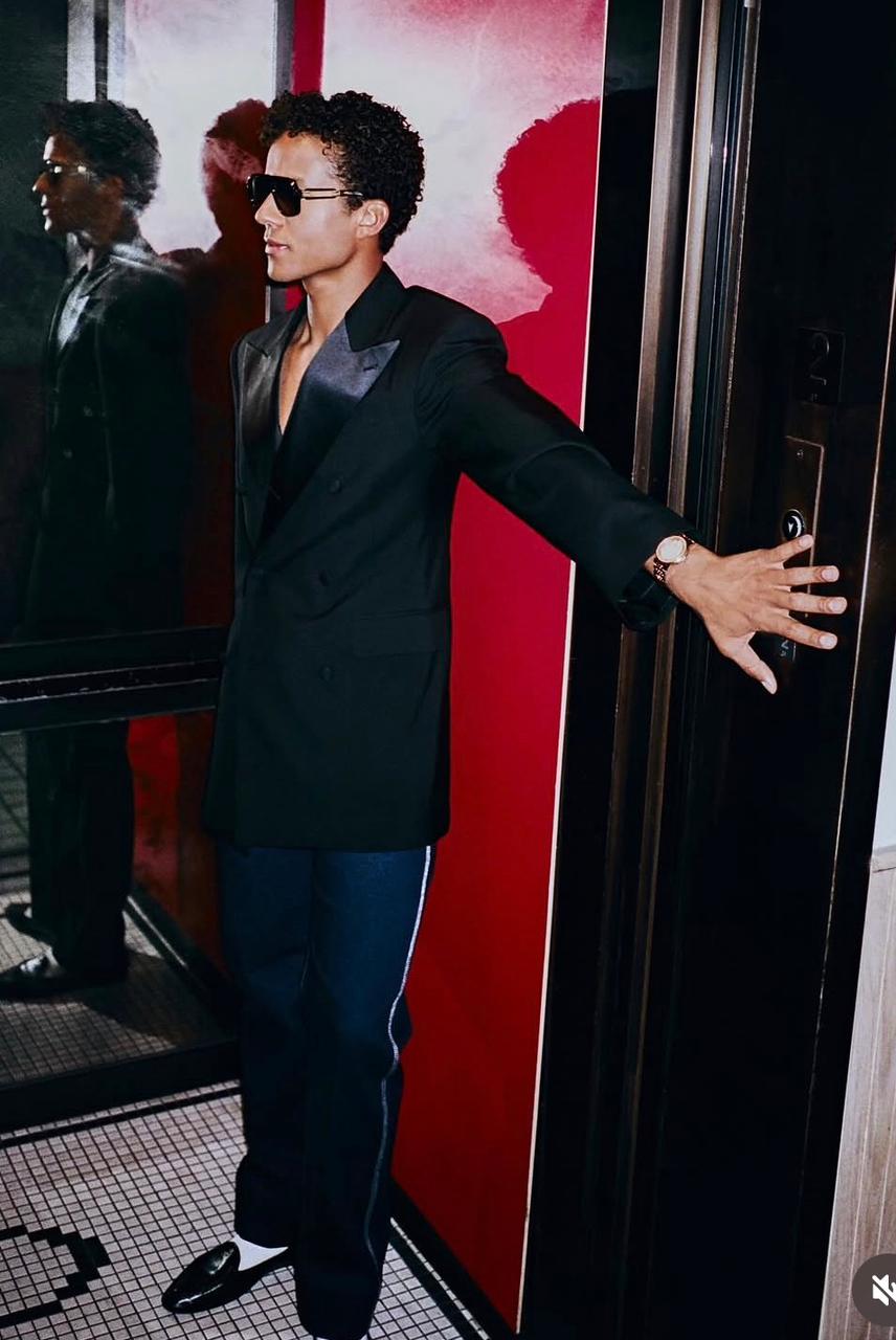 جعفر جاكسون في دور مايكل جاكسون