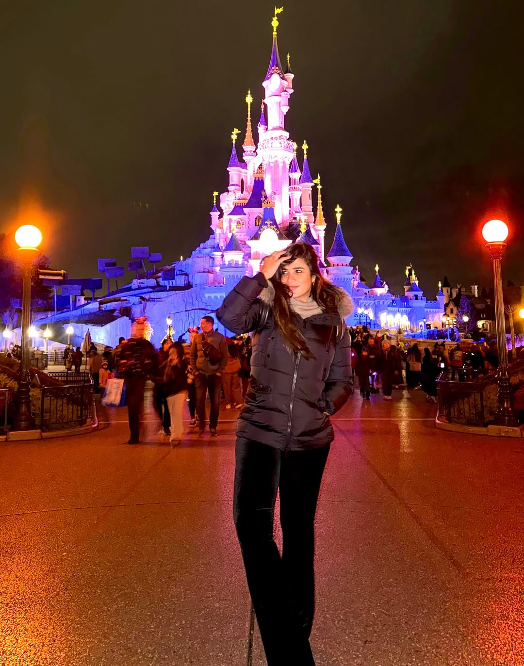 جولات مستمرة لياسمين عبدالعزيز للاستجمام