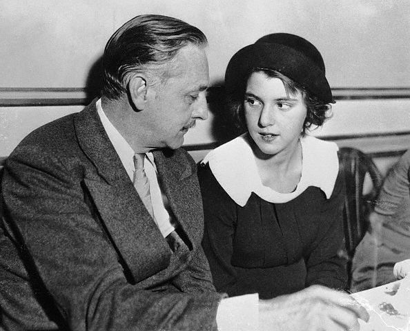 جون باريمور John Barrymore وبلانش أولريش Blanche Oelrichs