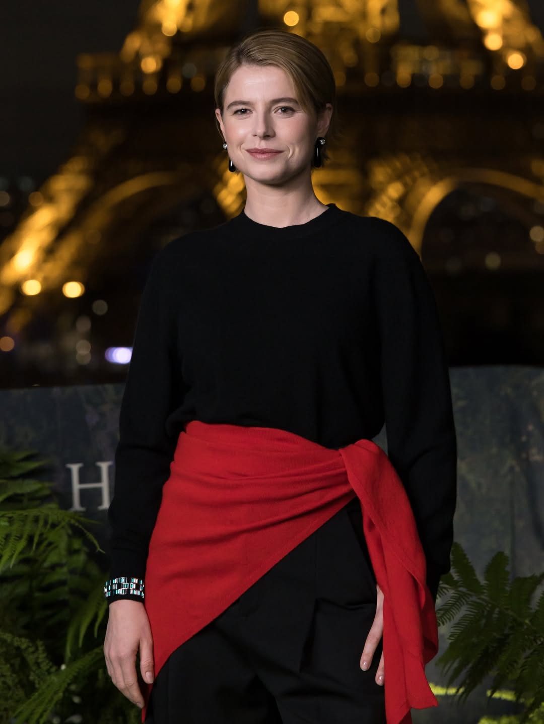 جيسي باكلي على بعد خطوة من التتويج بالغولدن غلوب