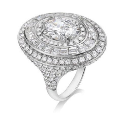 حاتم مرصع بالألماس من Bvlgari