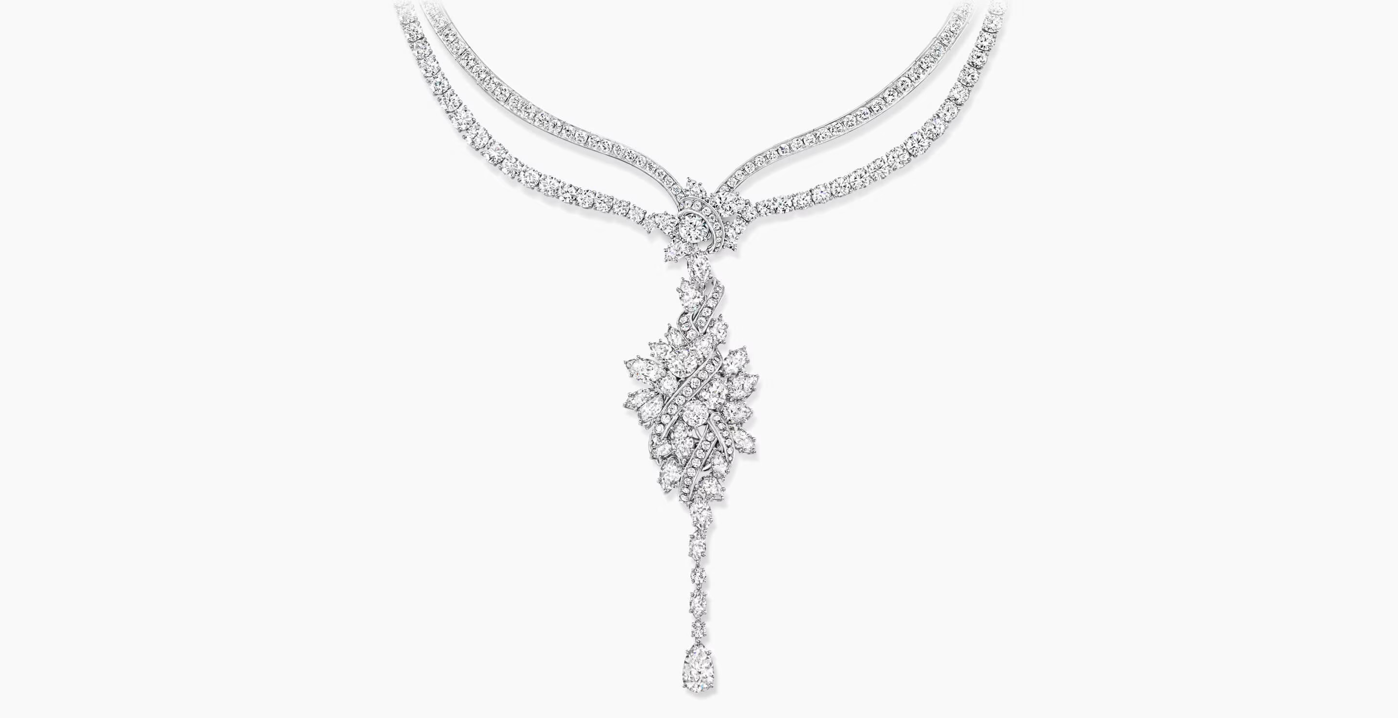 حجر الماس يتألق بالفخامة في مجوهرات Harry Winston
