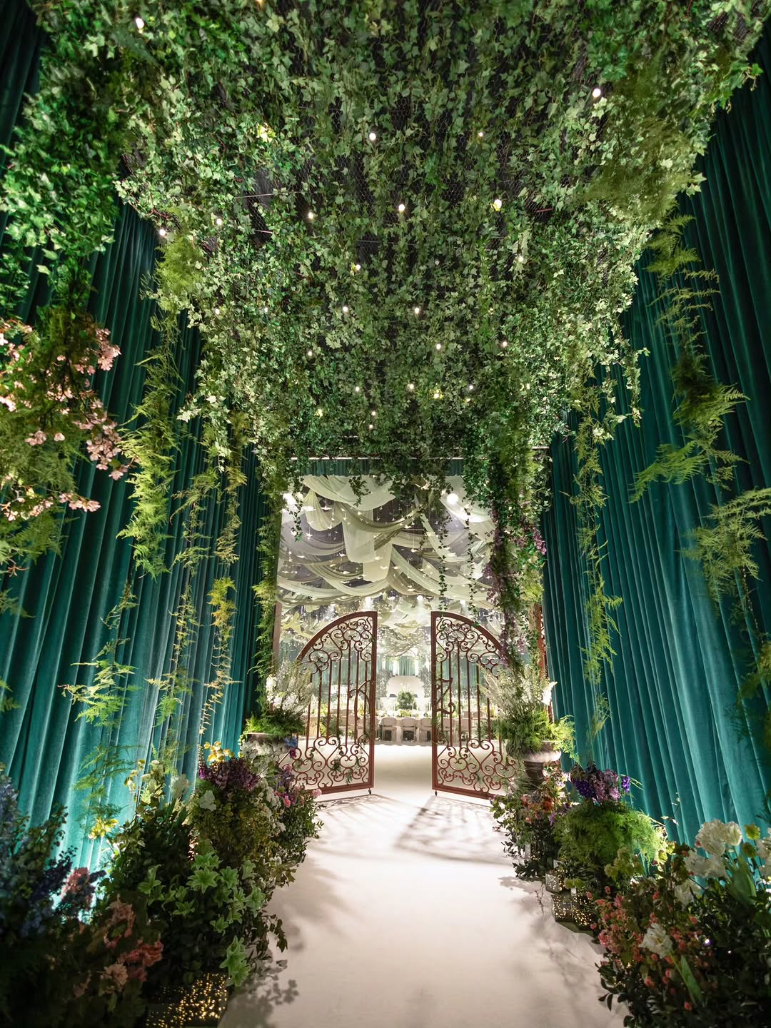 حفل زفاف تنظيم @fift15n