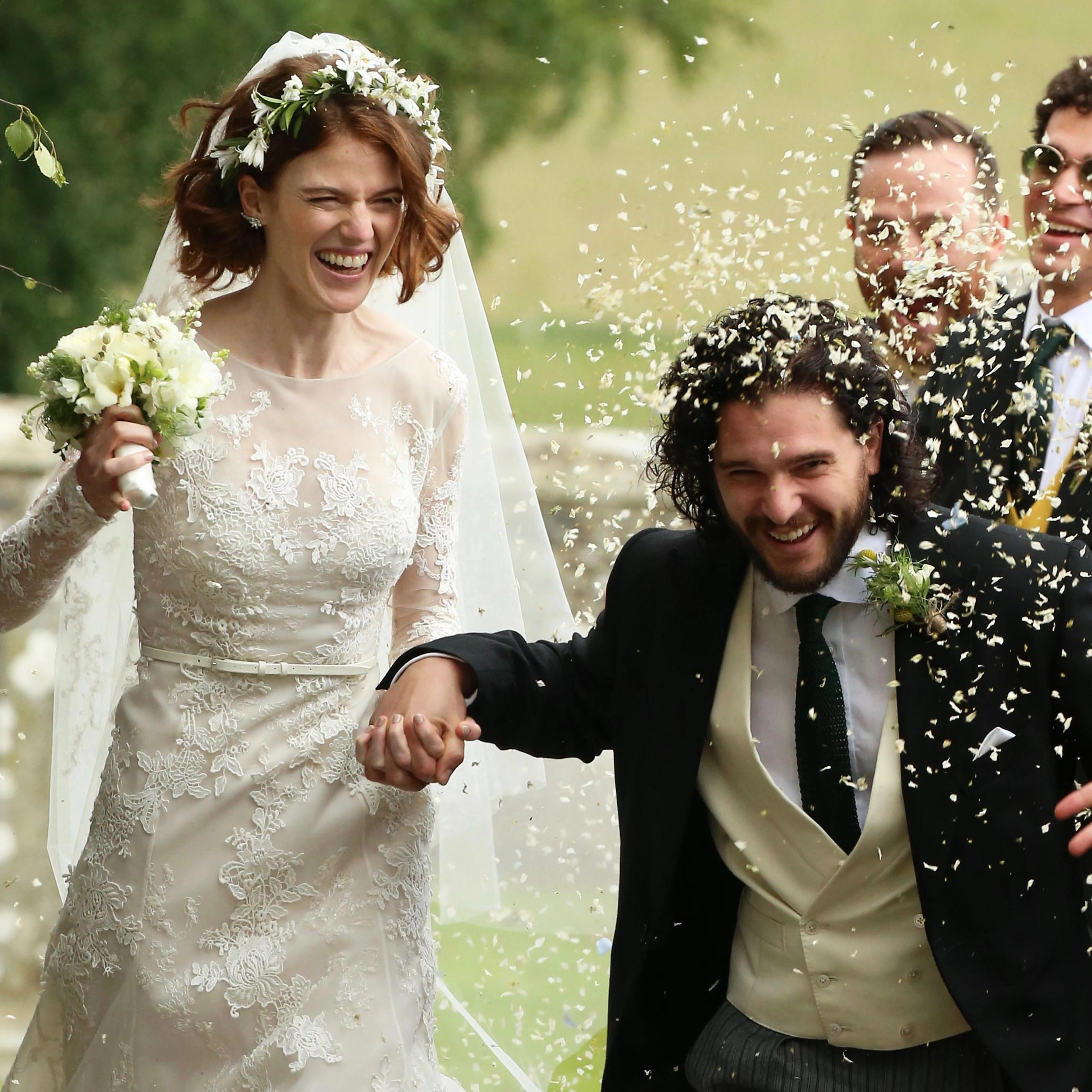 حفل زفاف روز ليزلي Rose Leslie وكيت هارينغتون Kit Harrington في قلعة وارد هيل Wardhill Castle بأبردينشاير