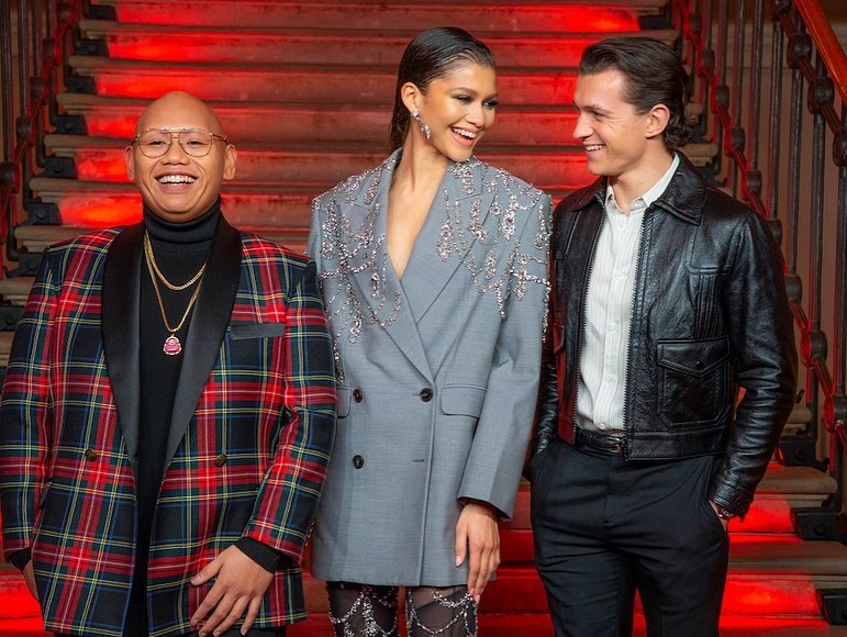 لماذا يرفض زيندايا وتوم هولاند التعليق على زواجهما؟