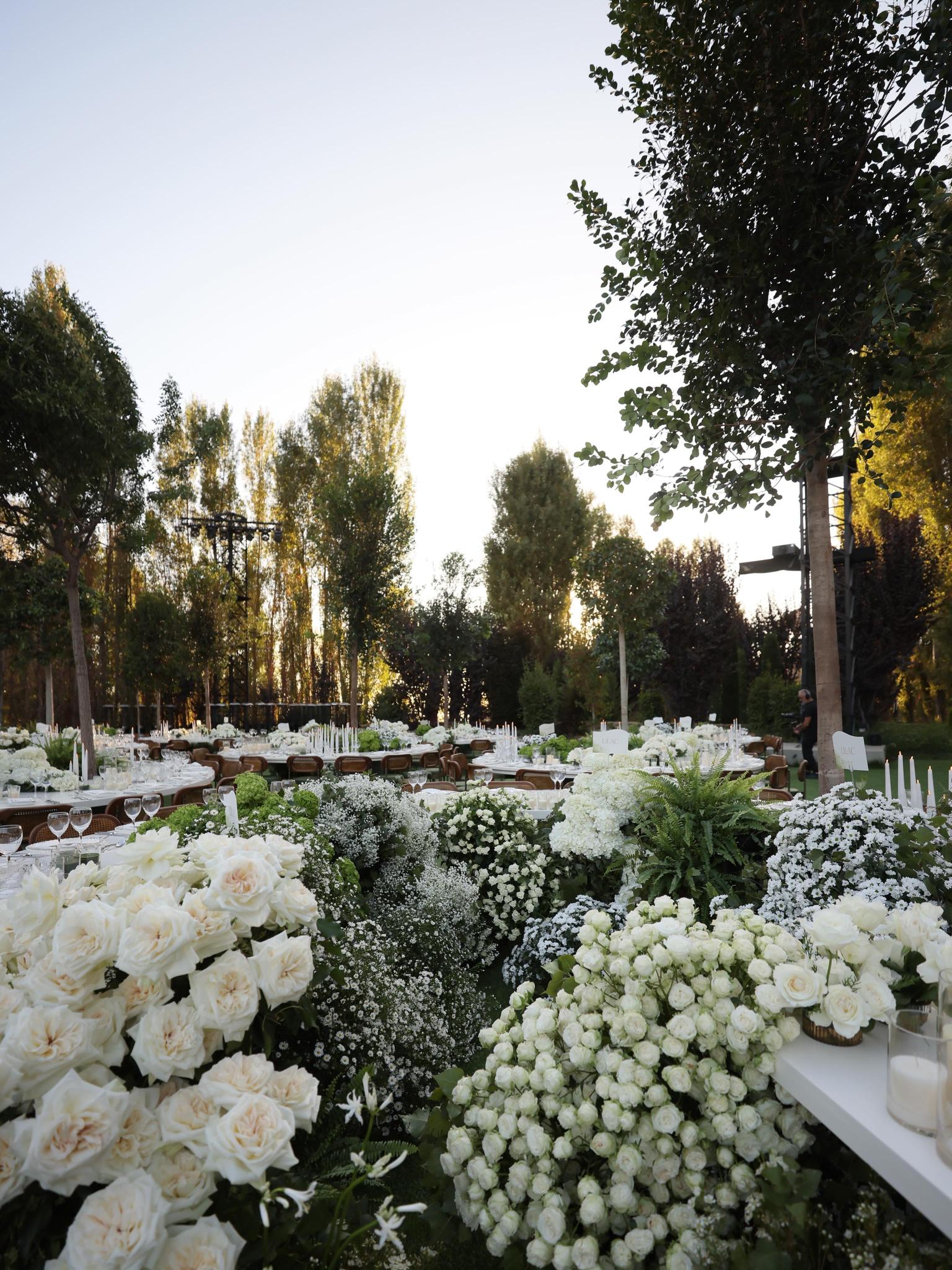 حفل زفاف في أحضان الطبيعة للعروس العفوية- الصورة من Rosen by Rosy Farra Afif@