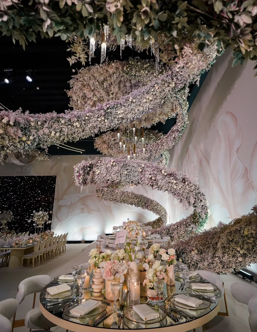 حفل زفاف لشهر ديسمبر تنظيم فادي فتوح