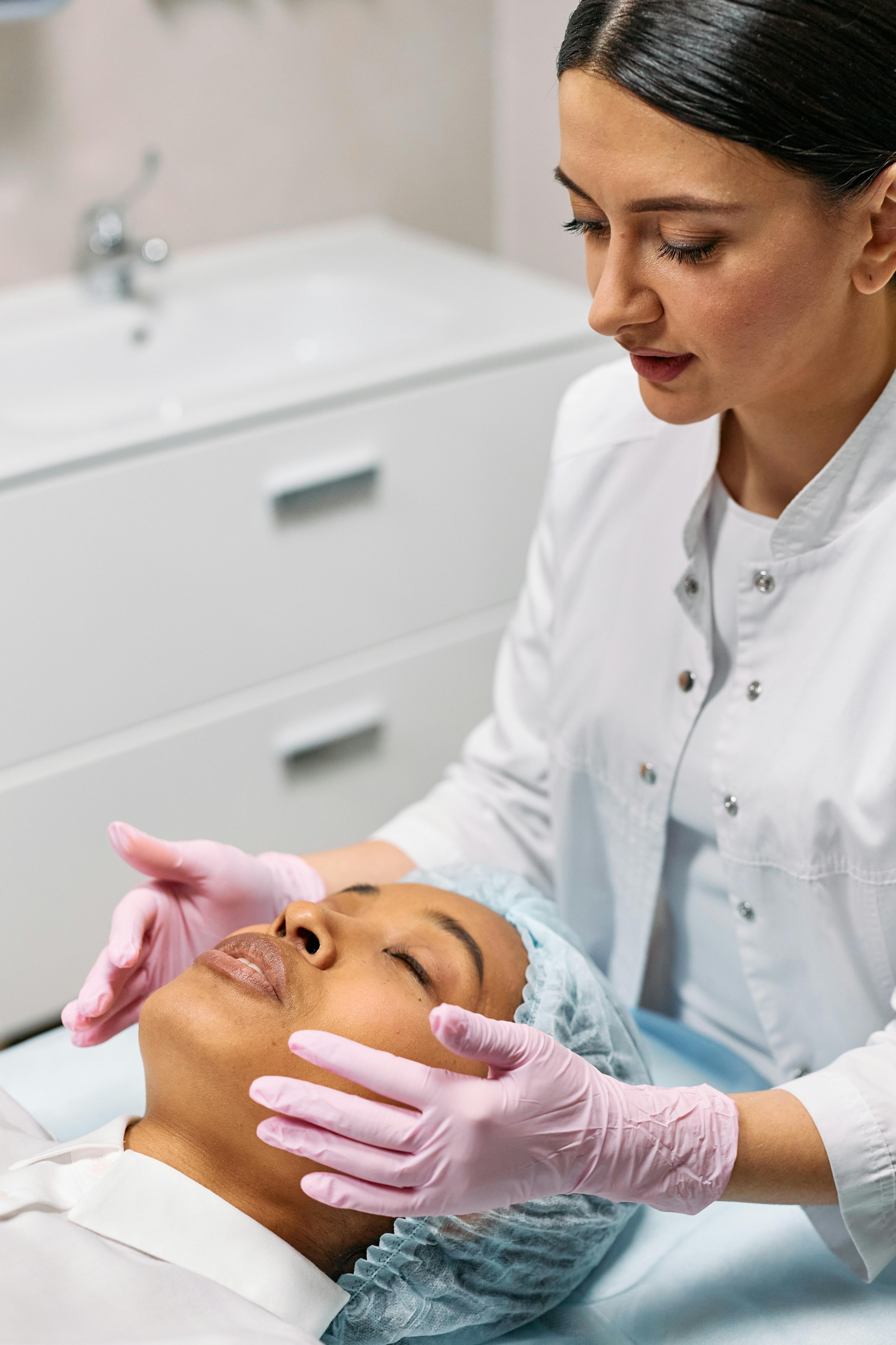 حقن البولينكليوتيدات يعمل كمحفز مباشر لتنشيط الخلايا