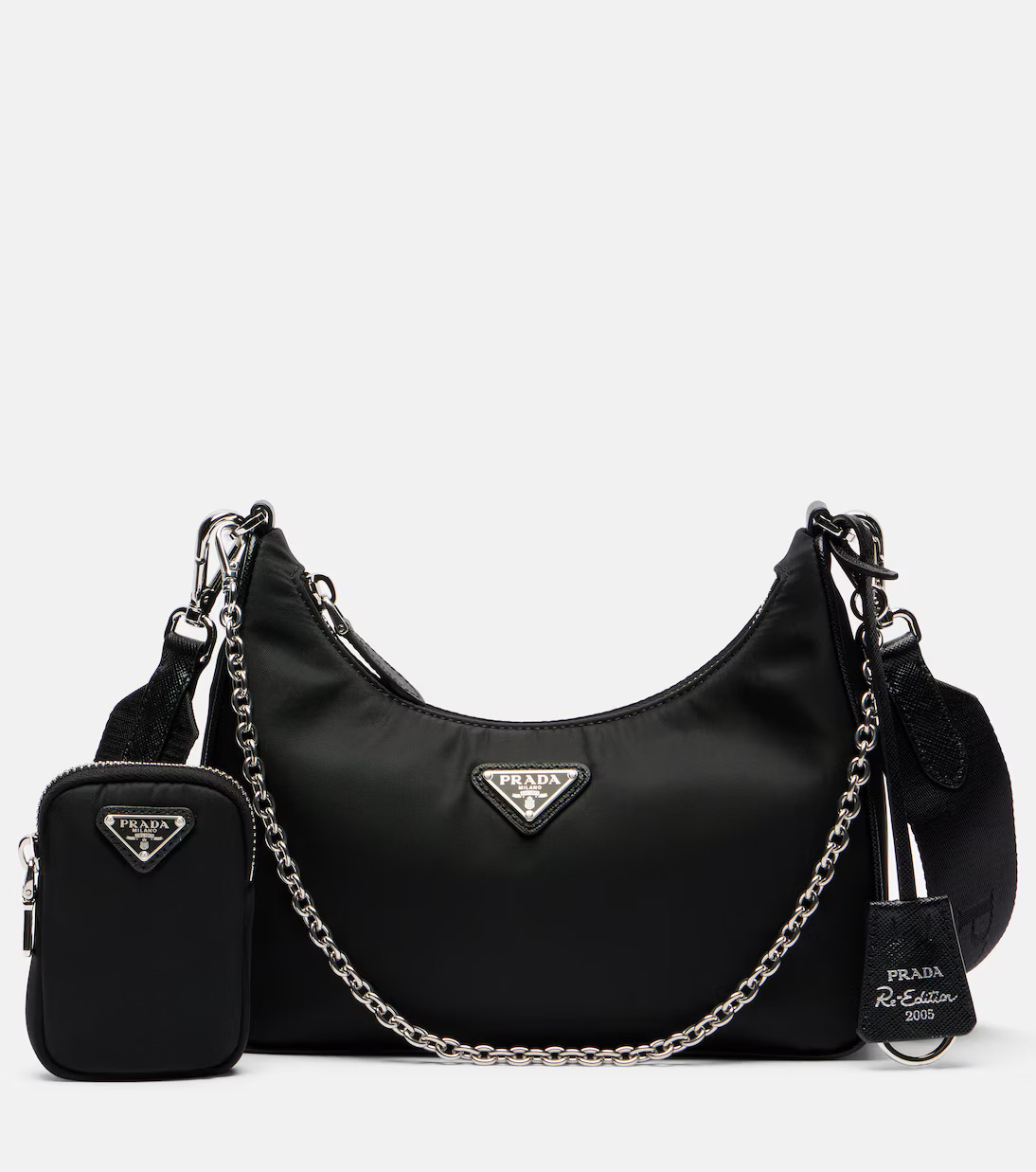 حقيبة الكتف المعاد تصميمها من عام 2005 من Prada