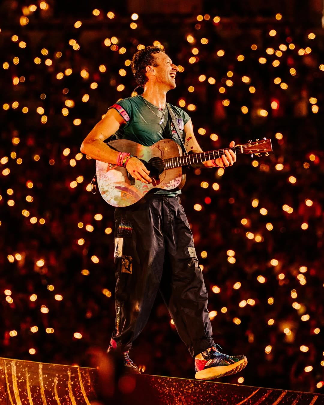 حقيقة تحول كريس مارتن للتمثيل عضو فريق