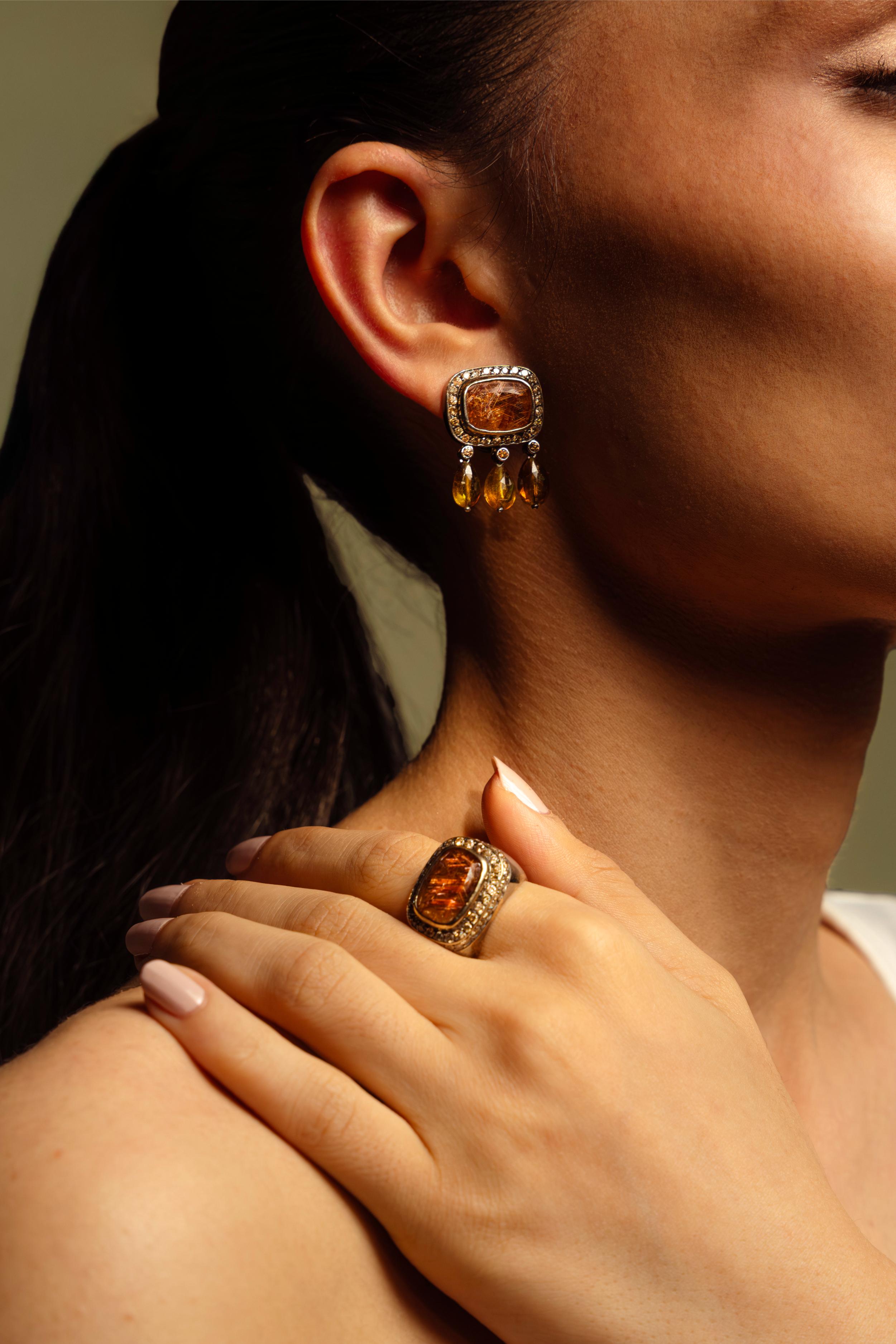 حلق وخاتم من تصميم مصممة المجوهرات السعودية هالة الشعيل