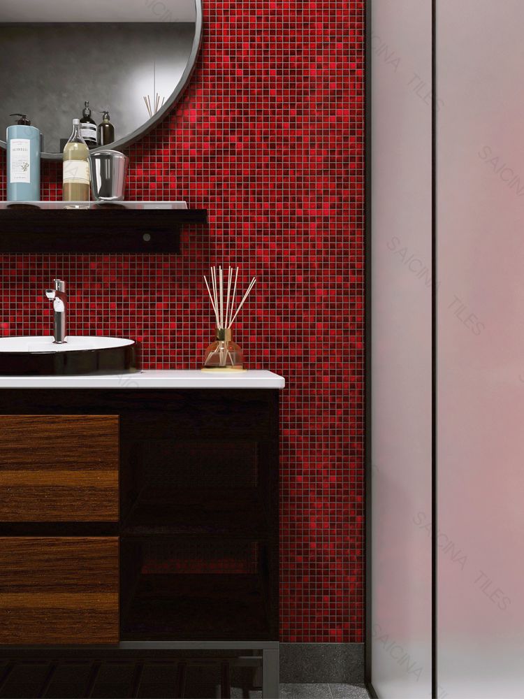 حمام بجدران من الفسيفساء بدرجة جريئة من العقيق الأحمر