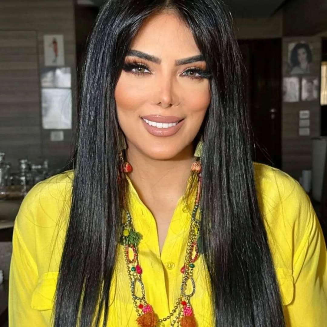 حورية فرغلي عانت من عمليات ترميم الأنف الفاشلة