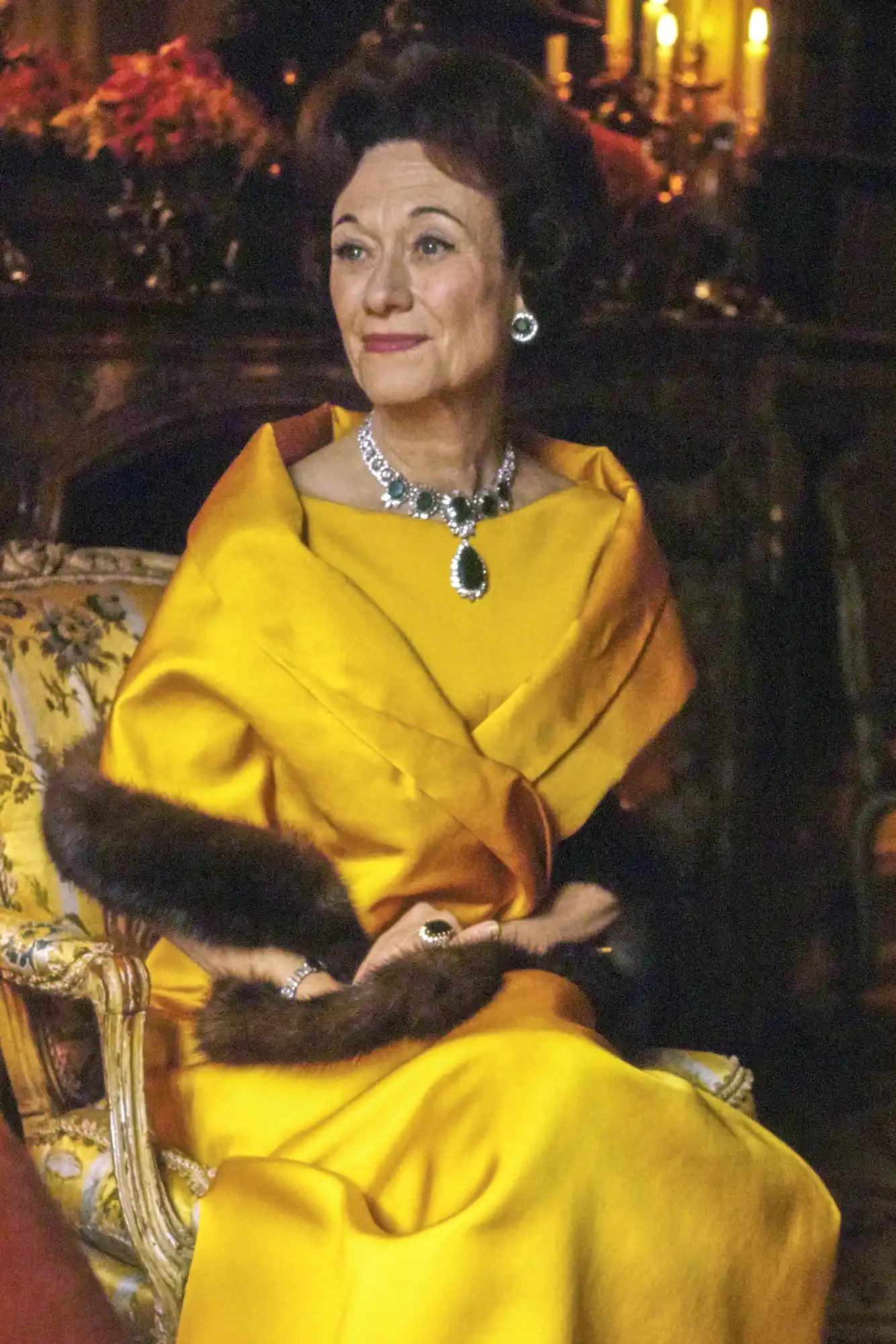 خاتم خطبة واليس سيمبسون Wallis Simpson الذي يحمل نقش لتاريخ مميز للغاية