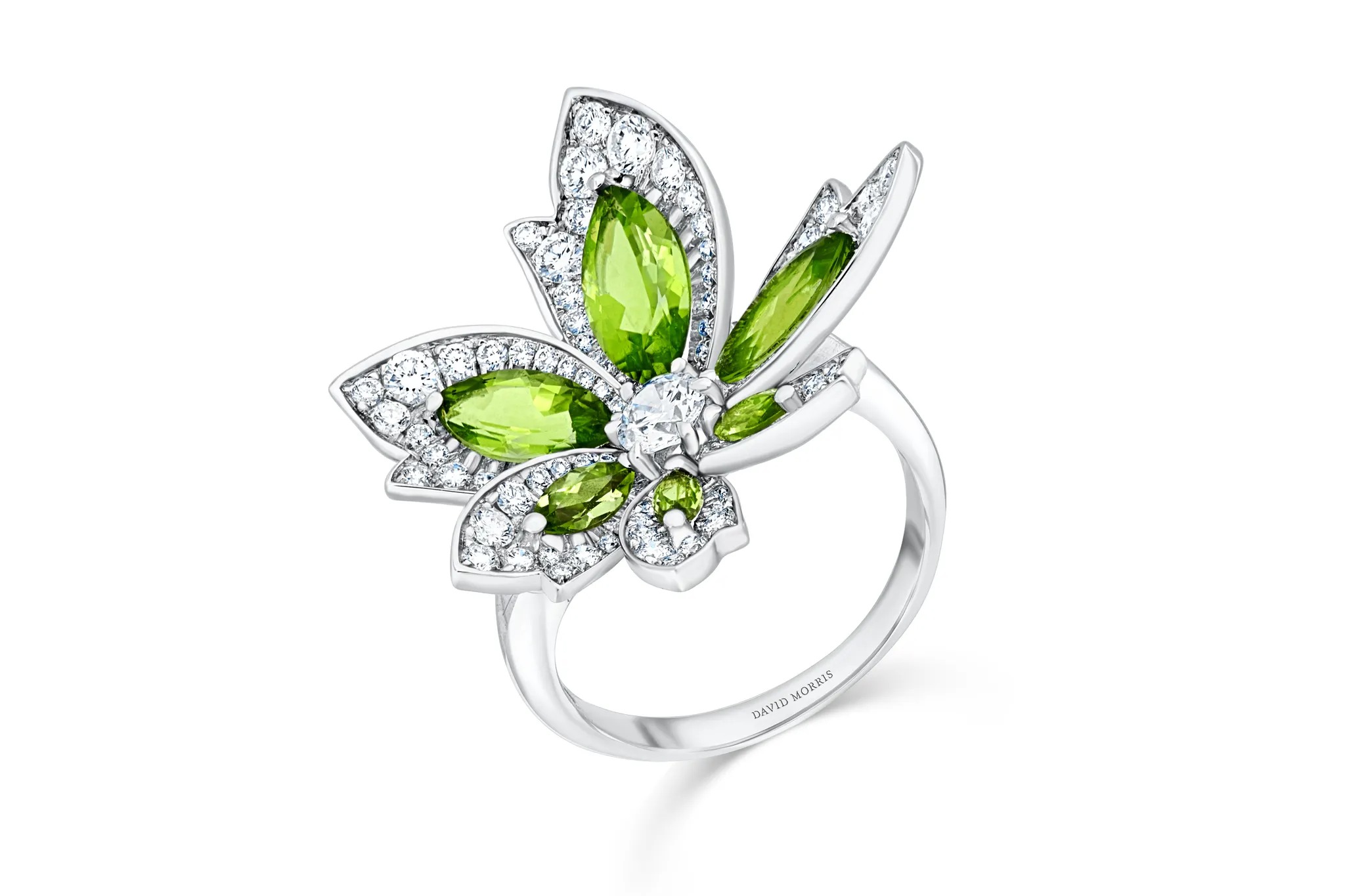 خاتم مرصع بأحجار الزبرجد من David Morris