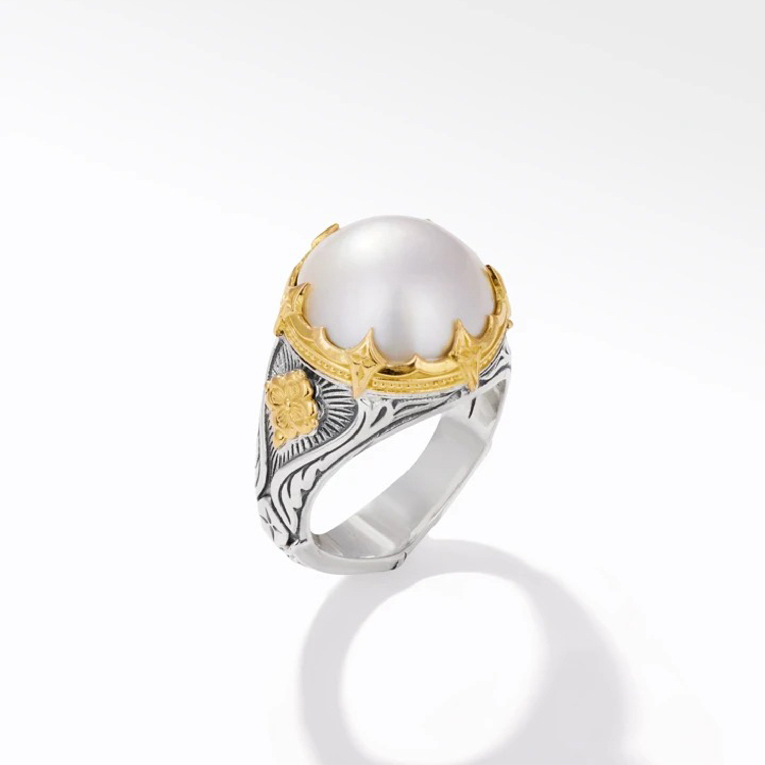 خاتم من KONSTANTINO