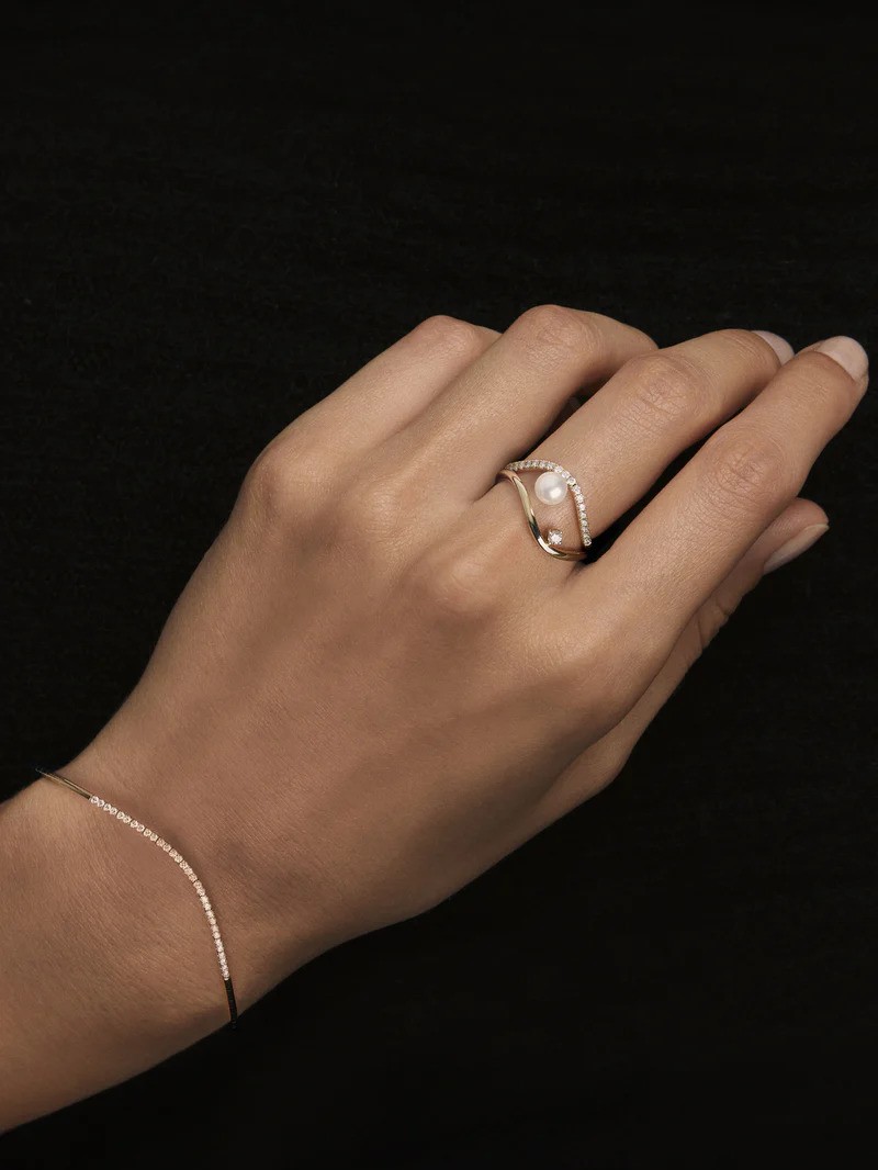 Oval Tanzanite Diamond Harem Ring من Eden Presley