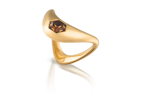 خاتم Medium ZAHA البيضاوي من Zahnz Jewelry