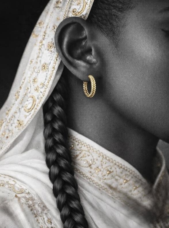 خاتم _جديلة_ بالذهب من تصاميم Lilian Ismail