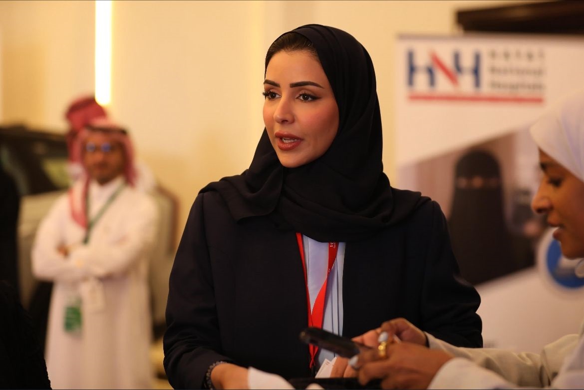 خبرات عملية في مجالات وقطاعات تنموية متنوعة